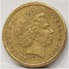 AUSTRALIA 2002 . TWO 2 DOLLARS COIN . ERROR . AMAZING OFF CENTRE FLAN